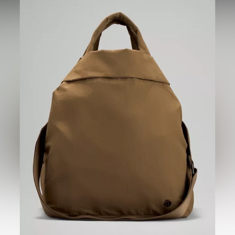 Lululemon On My Level Bag 2.0 19L Artifact